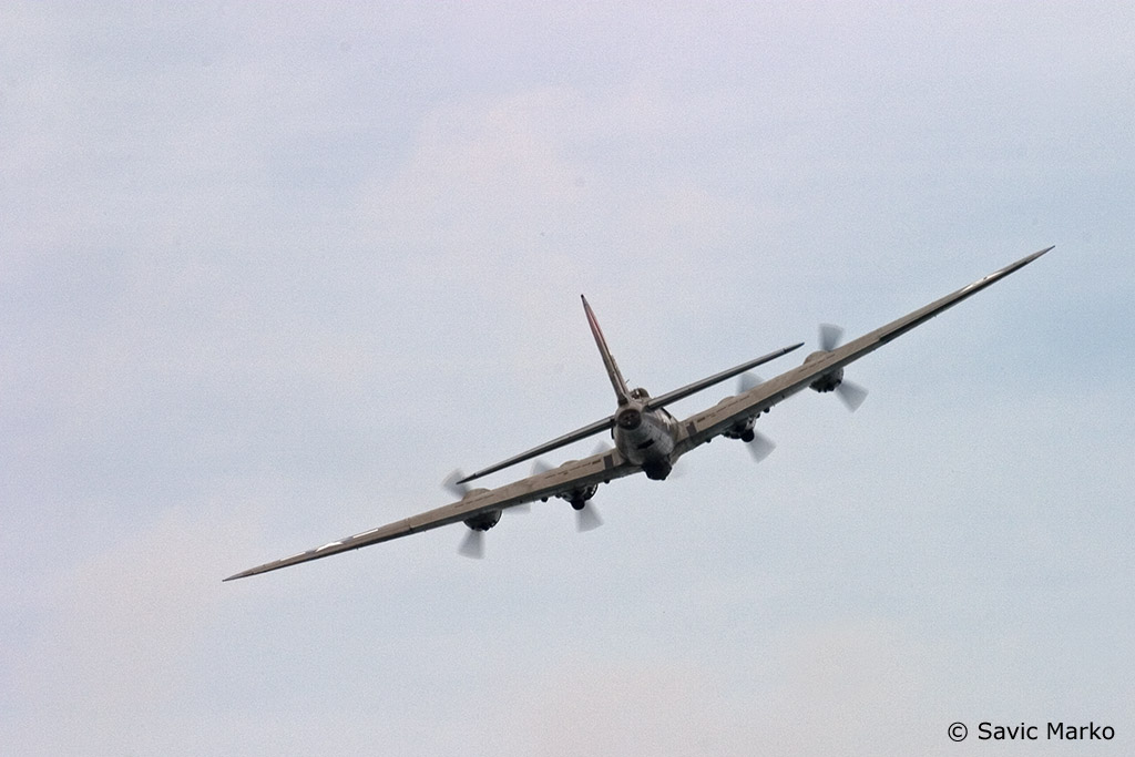 boeing-04.jpg