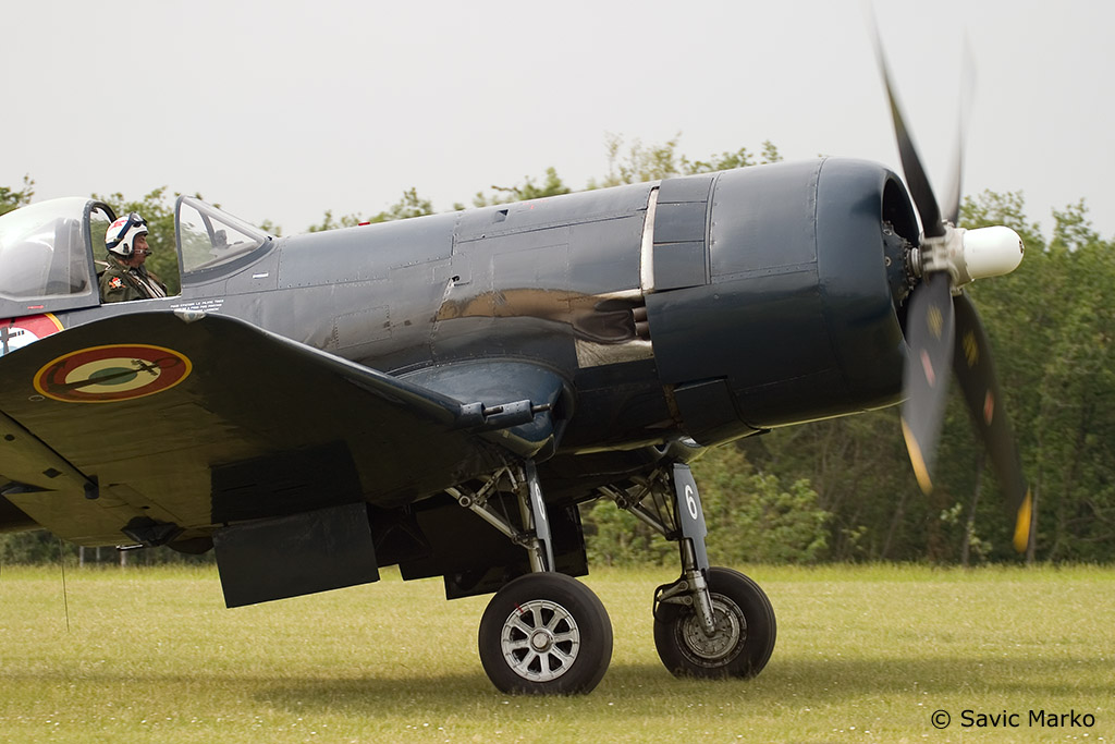 corsair-10.jpg