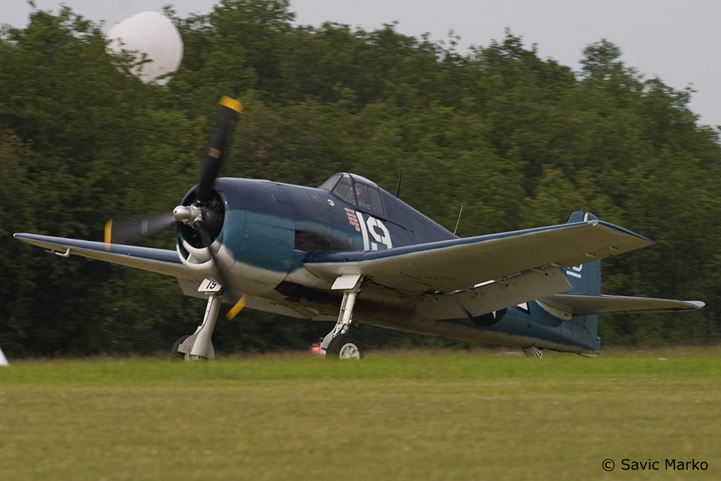 hellcat-03.jpg