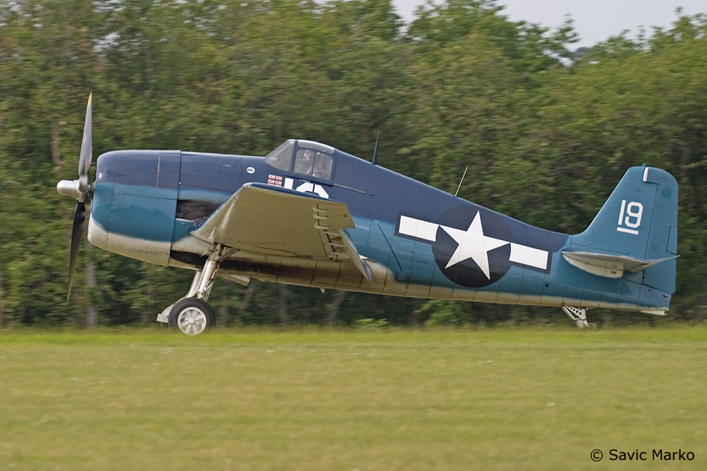 hellcat-04.jpg
