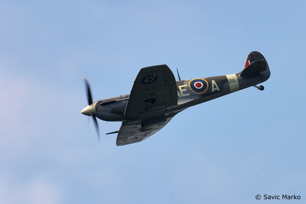 spitfireV-01.jpg