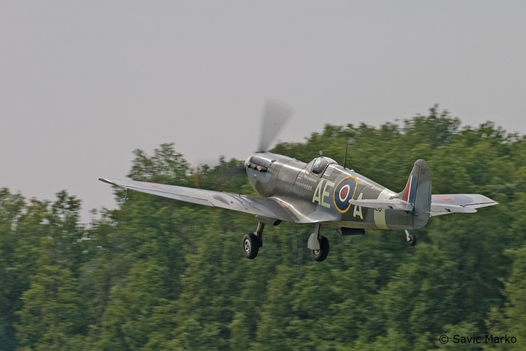 spitfireV-08.jpg