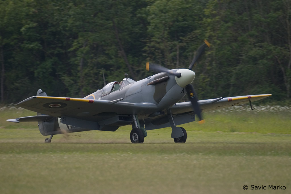 spitfireV-10.jpg